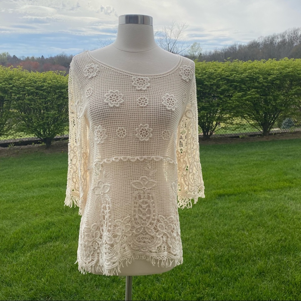 Boho Crochet Lace Crewneck Top - Cream